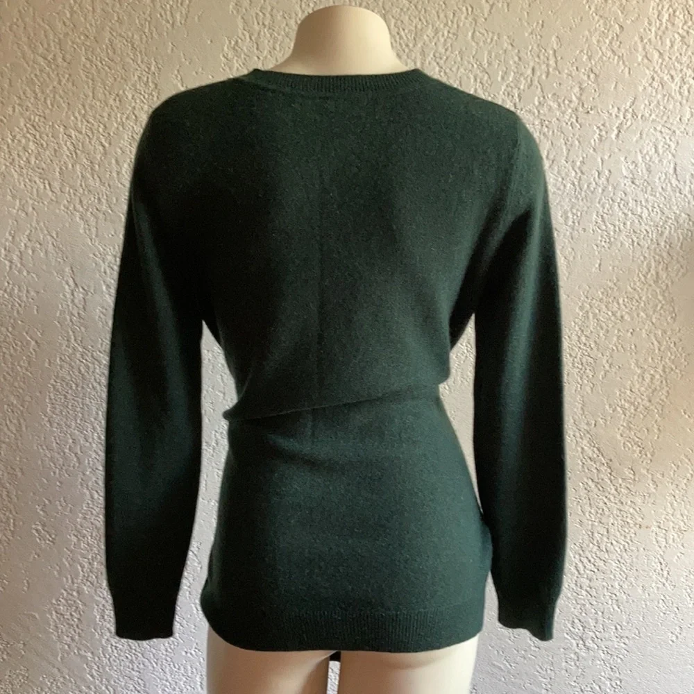 𝅺ANTONIO MELANI 100% cashmere “LESLEY” dark green sweater.XS